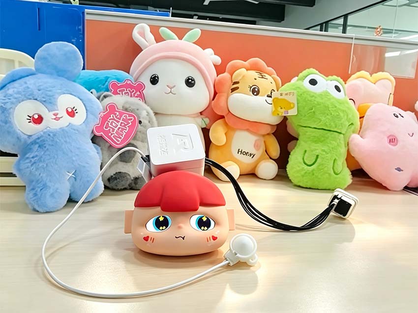 玩具升级核心方案：AI机芯打造全年龄段爆款AI玩具
